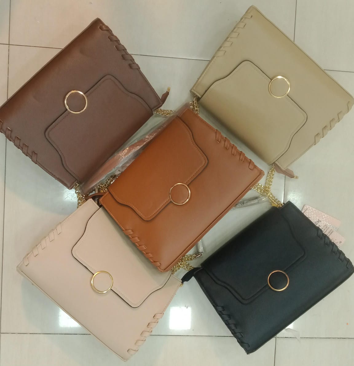 bag-hfxJyI