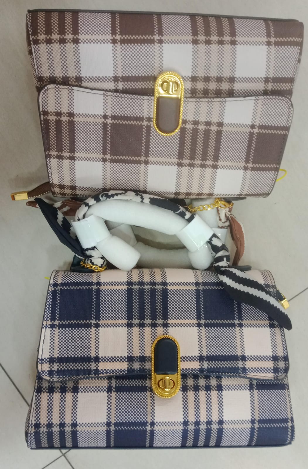 ladies-bag-U0Gu14