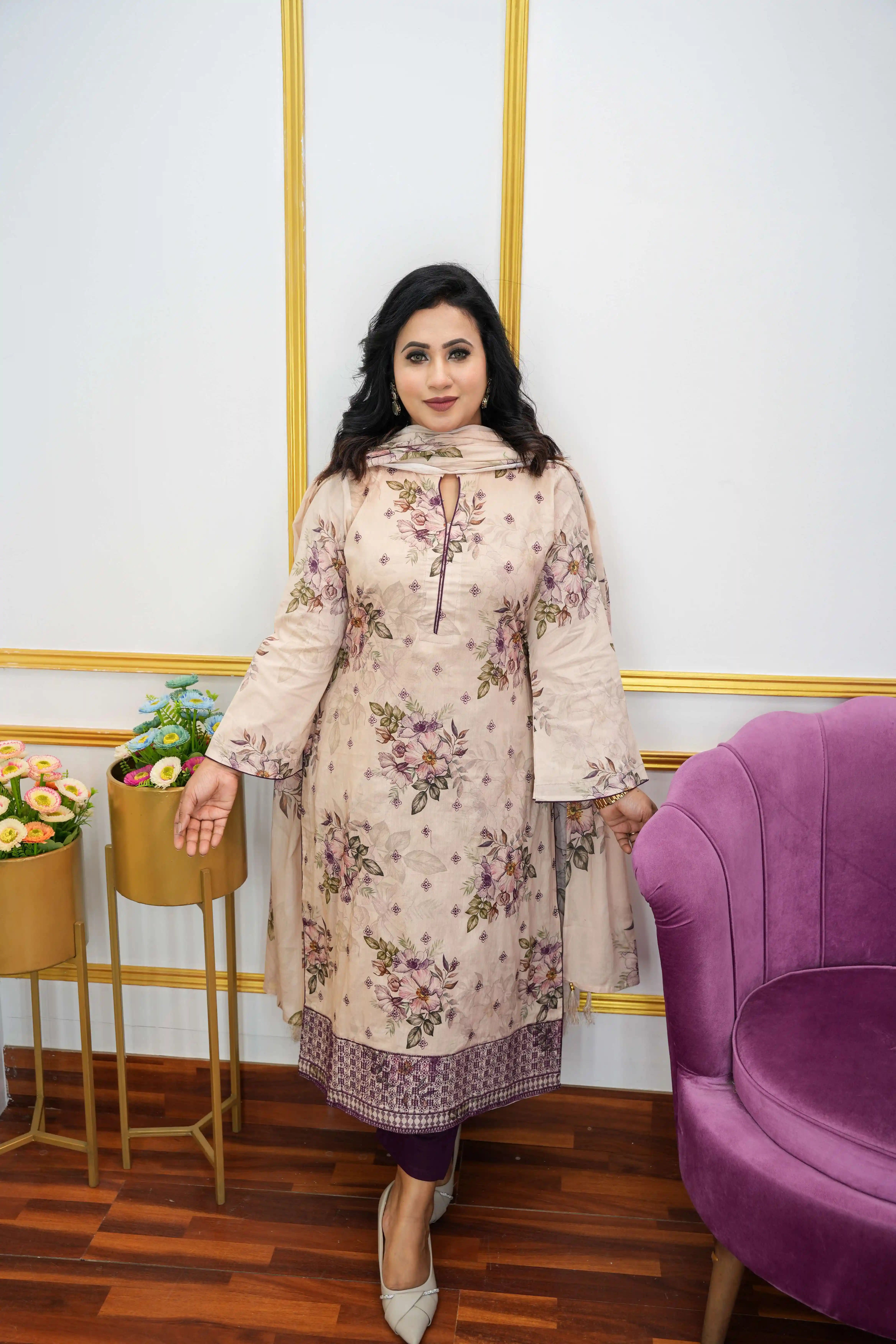 ফ্লোরাল আনস্টিচ থ্রি-পিস | Floral Unstitched Three Piece | Shopping Zone BD | Style #LK1580F