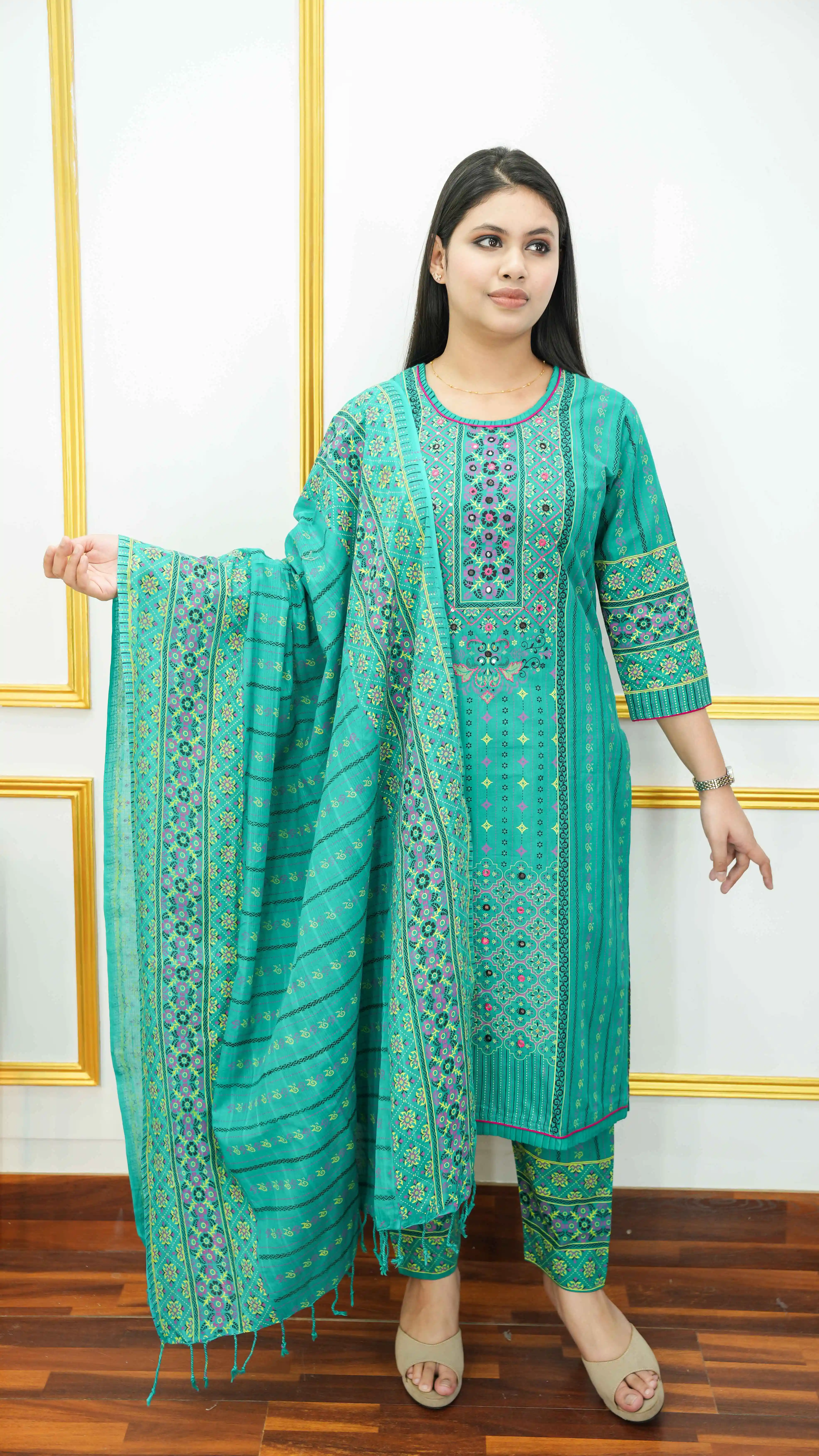 Luxury Cotton Three Piece Geometric Print Suit Grey Dupatta