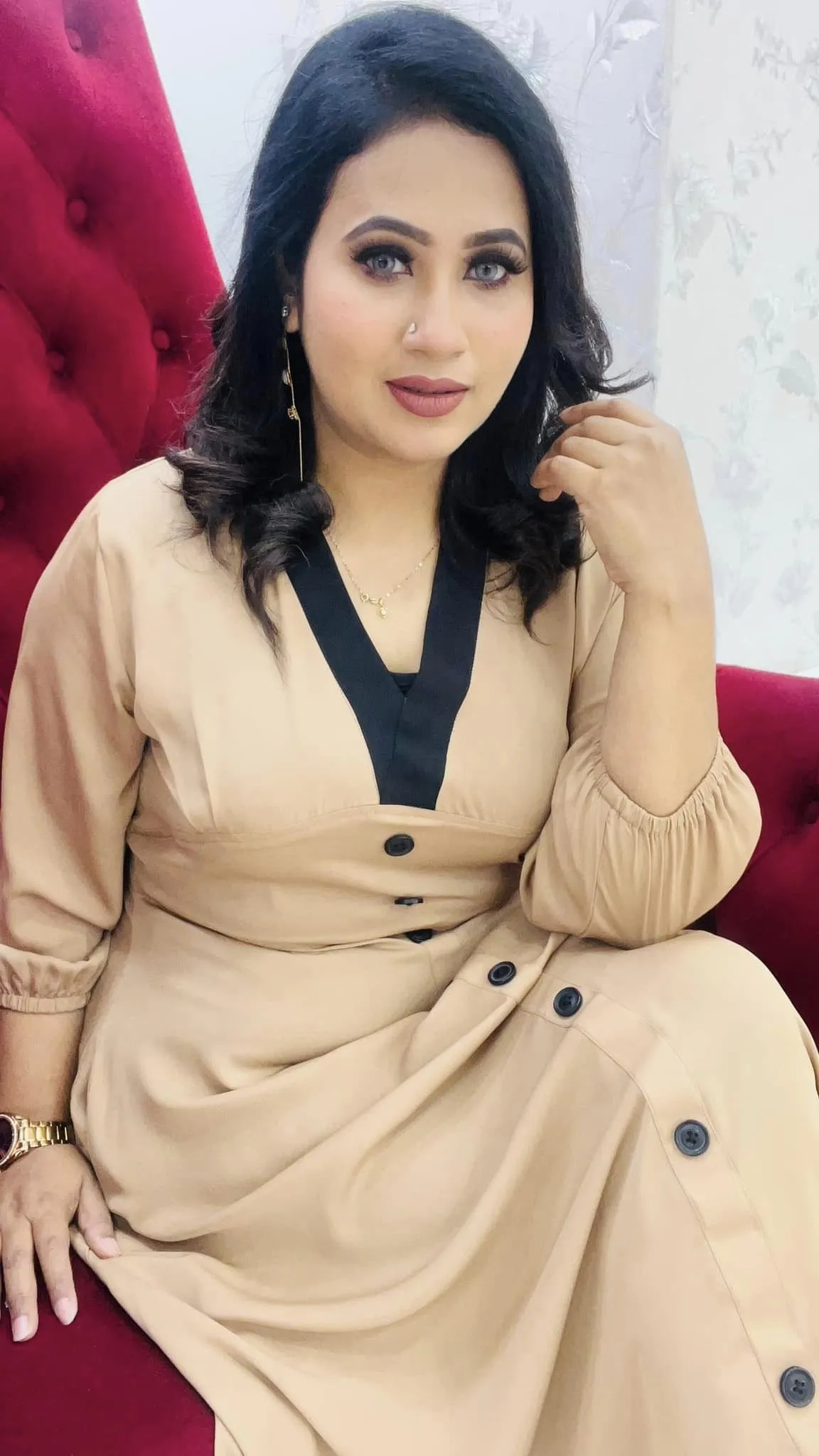 Semi Long Gown – Elegant Dubai Cherry Collection